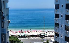 Lindo Apartamento Em Copacabana